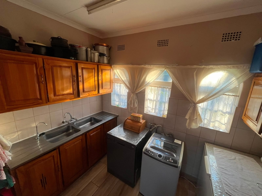 4 Bedroom Property for Sale in Safari Gardens North West